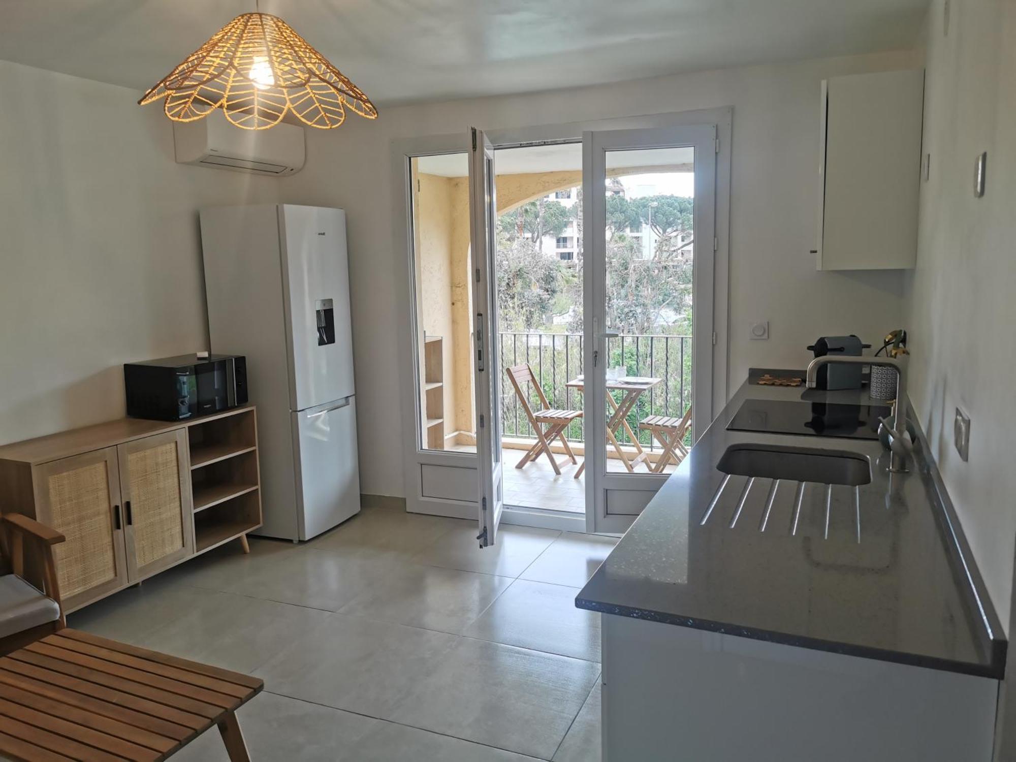 T2 Au Coeur Du Golfe De Saint Tropez Appartement Cogolin Buitenkant foto