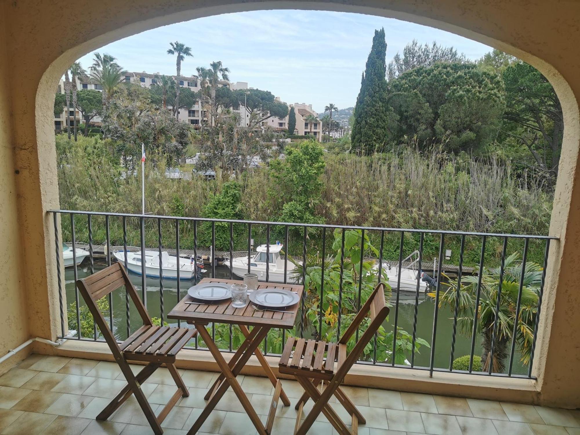 T2 Au Coeur Du Golfe De Saint Tropez Appartement Cogolin Buitenkant foto
